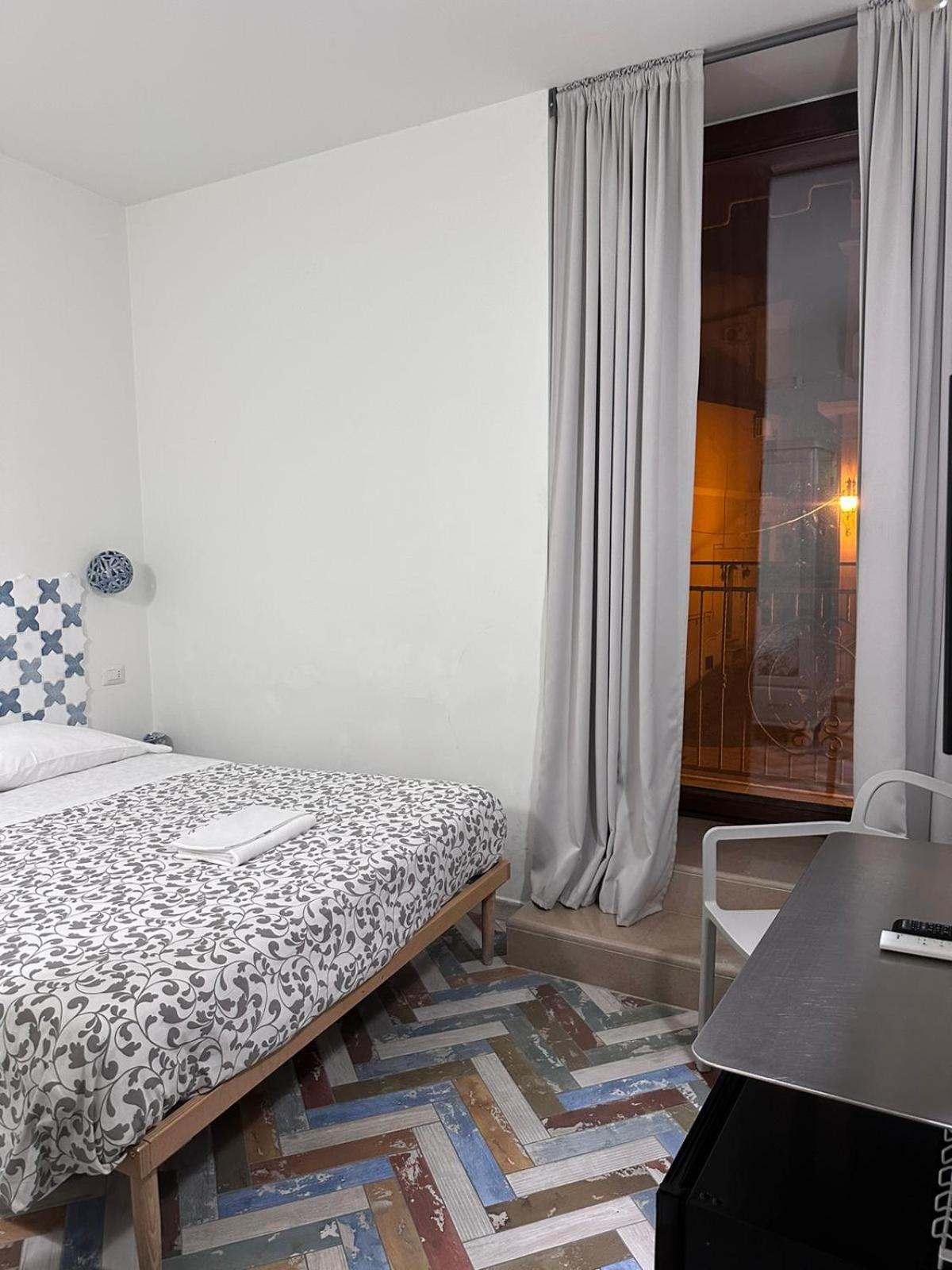 Forentum Suite Lavello Exterior foto